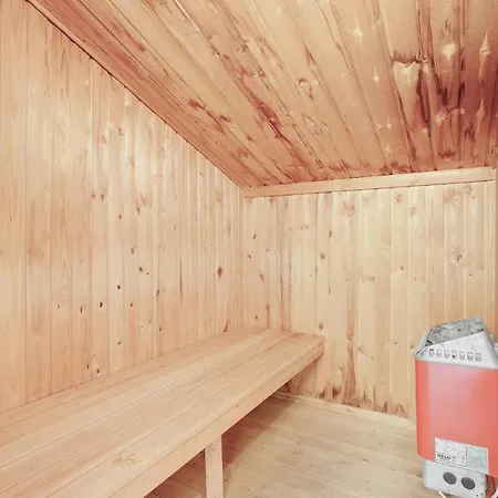 Stunning Home In Albaek With Wifi
